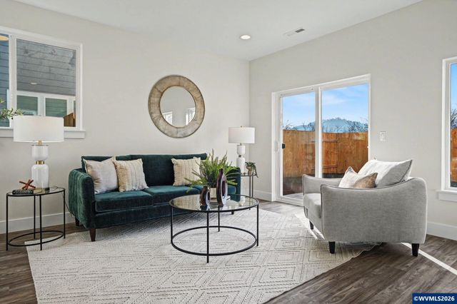 2574 Promise Wy, Lebanon, OR 97355