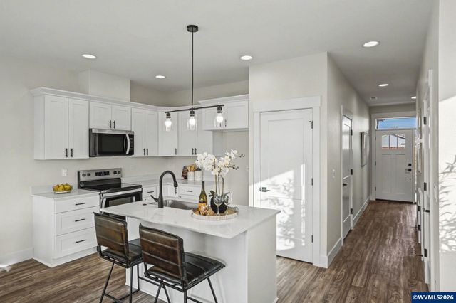 2574 Promise Wy, Lebanon, OR 97355