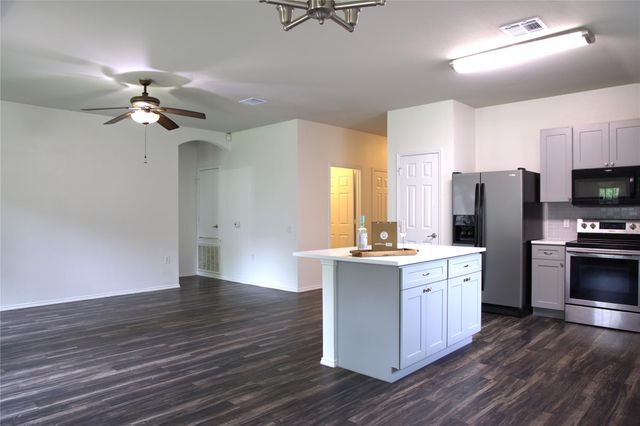 5216 English Glade DR, Austin, TX 78724