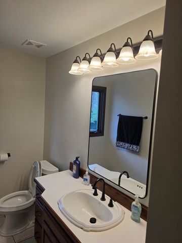 4422 Center Avenue, Lisle, IL 60532