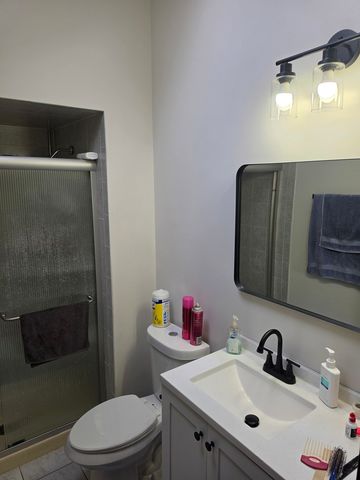 4422 Center Avenue, Lisle, IL 60532