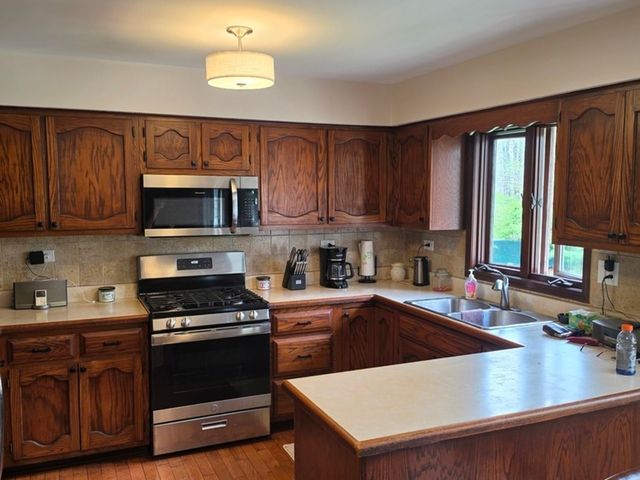 4422 Center Avenue, Lisle, IL 60532