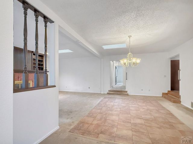 52 Villa Dr, Pueblo, CO 81001