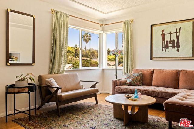5158 Almaden Drive, Los Angeles, CA 90042