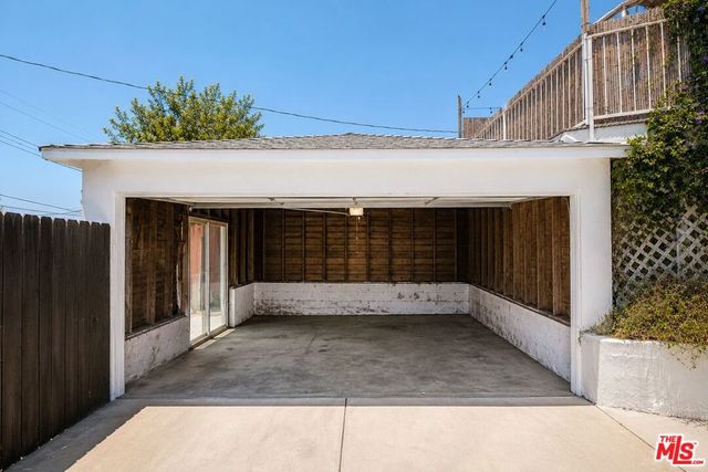 5158 Almaden Drive, Los Angeles, CA 90042