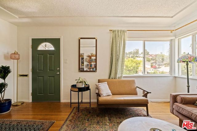 5158 Almaden Drive, Los Angeles, CA 90042