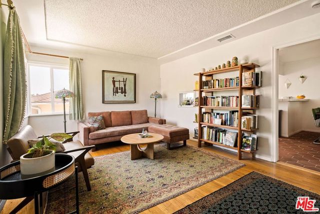 5158 Almaden Drive, Los Angeles, CA 90042