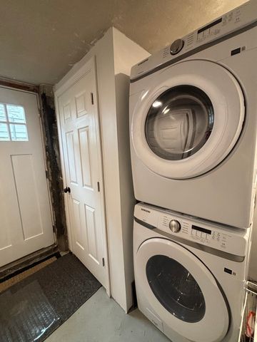 297 Proctor Ave 2, Revere, MA 02151