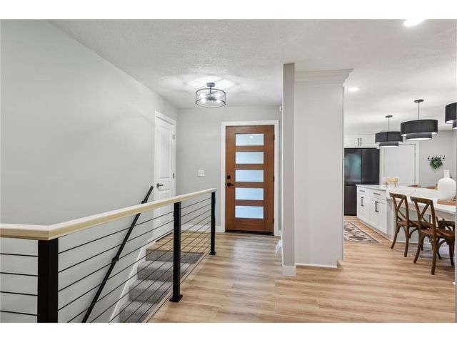 6860 Rosemary Road, Eden Prairie, MN 55346