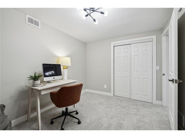 6860 Rosemary Road, Eden Prairie, MN 55346