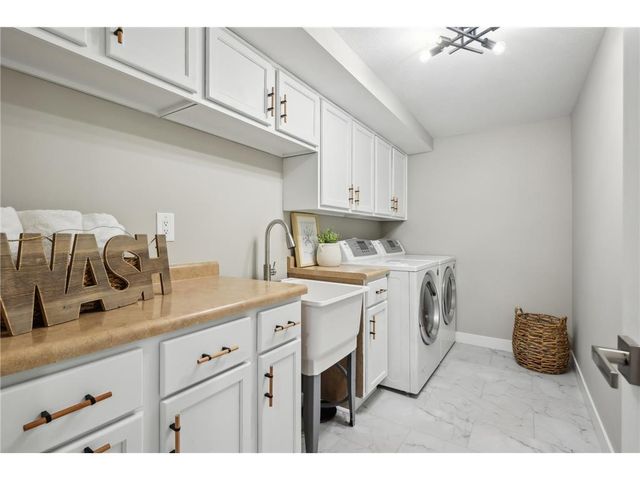 6860 Rosemary Road, Eden Prairie, MN 55346