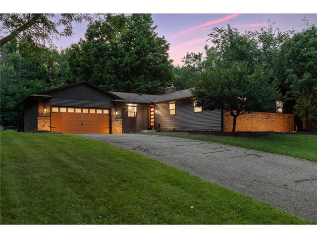 6860 Rosemary Road, Eden Prairie, MN 55346