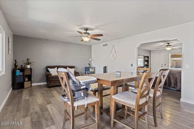 4944 W MICHELLE Drive, Glendale, AZ 85308