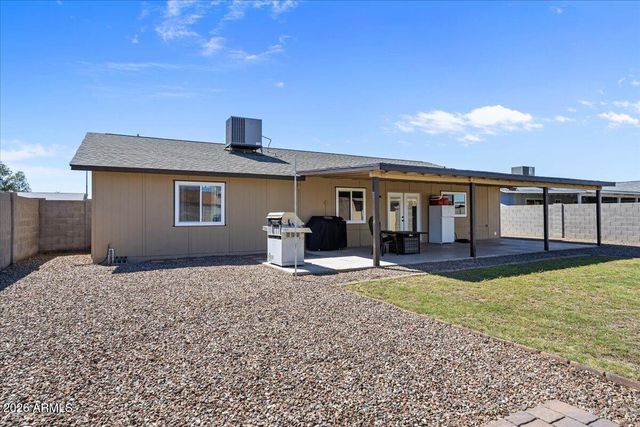 4944 W MICHELLE Drive, Glendale, AZ 85308