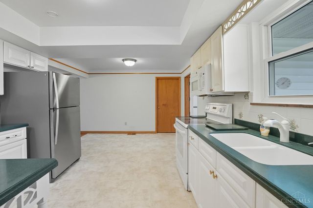 263 W Charles Street, Batavia, OH 45103