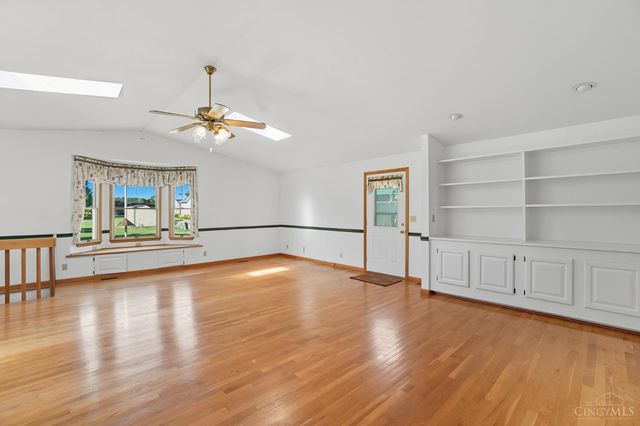 263 W Charles Street, Batavia, OH 45103