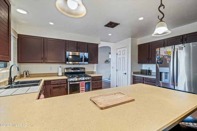 727 W Annandale Way, Oro Valley, AZ 85737
