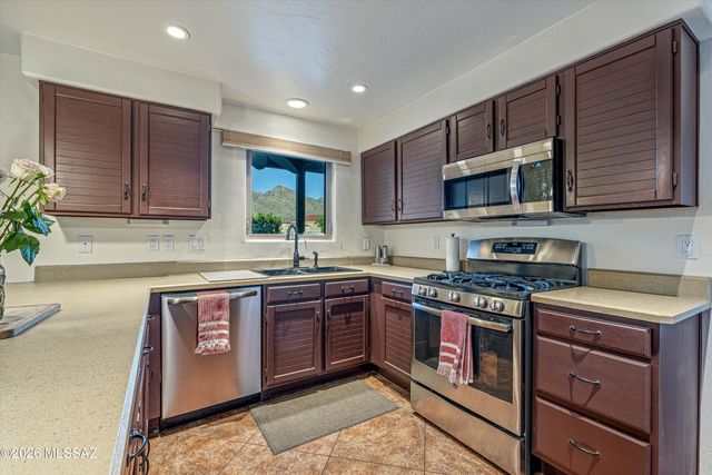 727 W Annandale Way, Oro Valley, AZ 85737