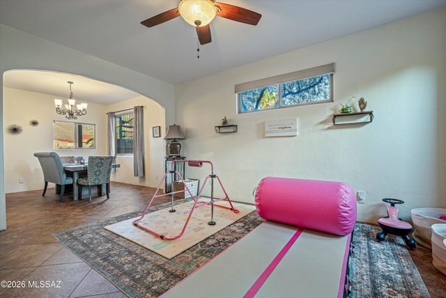 727 W Annandale Way, Oro Valley, AZ 85737