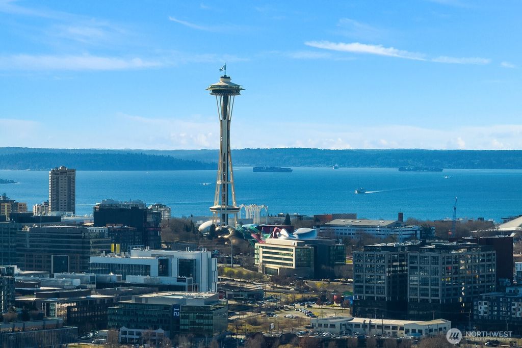 1606 Lakeview Boulevard E, Seattle, WA 98102