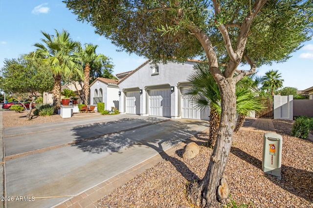 14817 W ESCONDIDO Drive N, Litchfield Park, AZ 85340