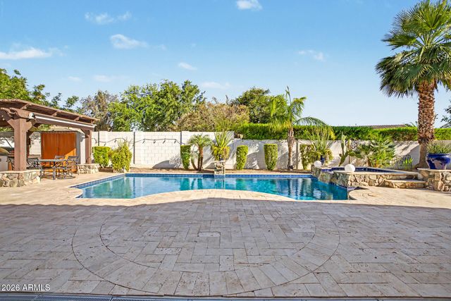 14817 W ESCONDIDO Drive N, Litchfield Park, AZ 85340