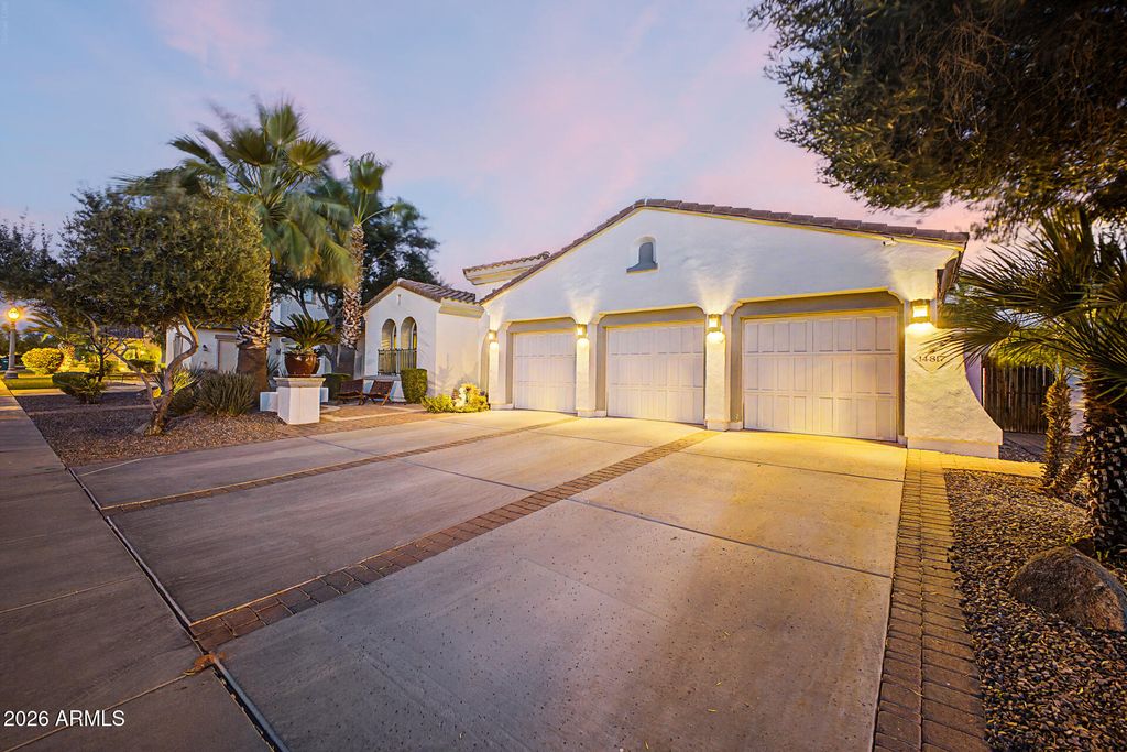 14817 W ESCONDIDO Drive N, Litchfield Park, AZ 85340 — photo 3