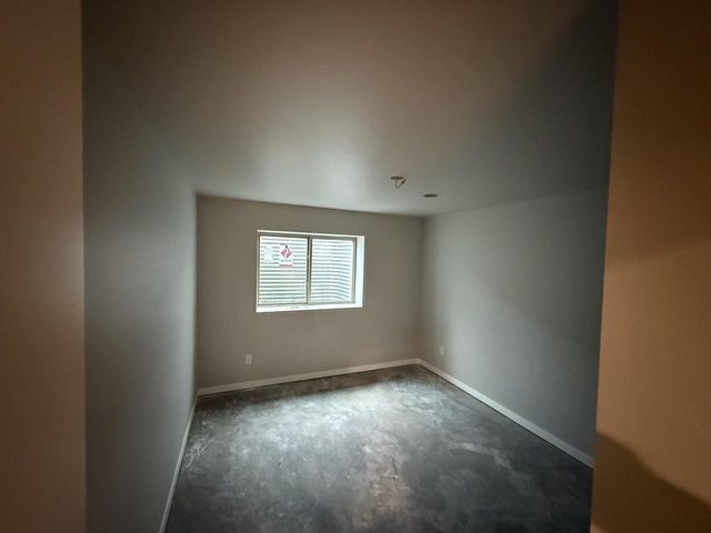 1918 Arches DRIVE, Holmen, WI 54636