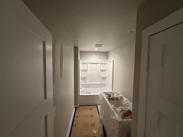 1918 Arches DRIVE, Holmen, WI 54636