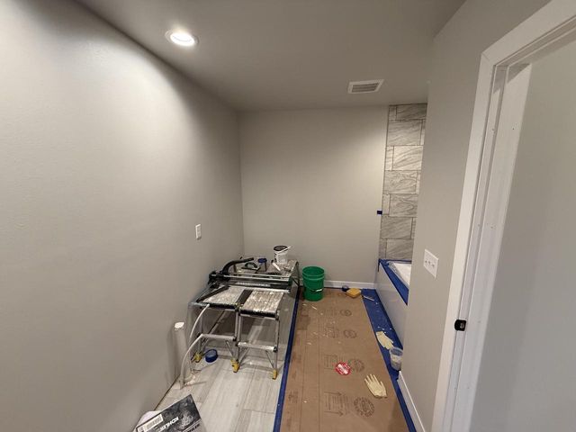 1918 Arches DRIVE, Holmen, WI 54636