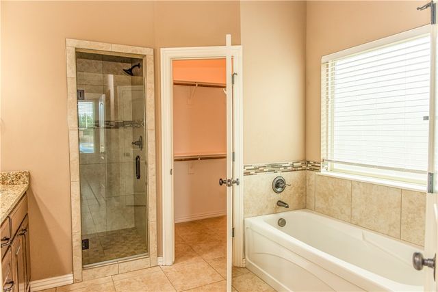 3175 Chelsey Lane, Springdale, AR 72764