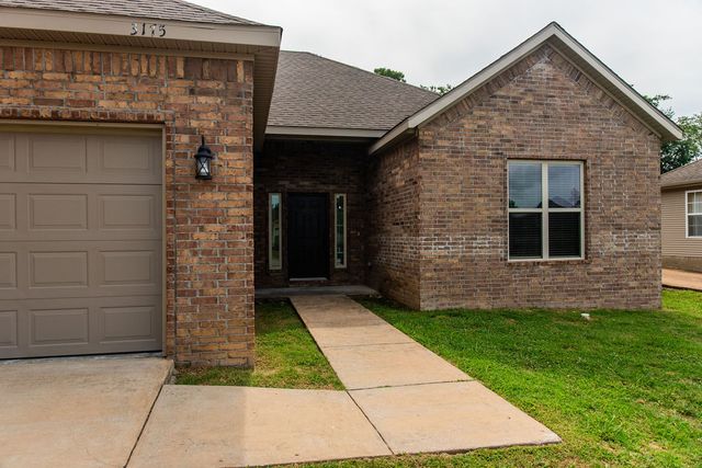3175 Chelsey Lane, Springdale, AR 72764