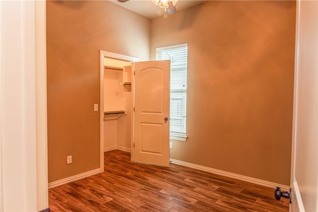 3175 Chelsey Lane, Springdale, AR 72764