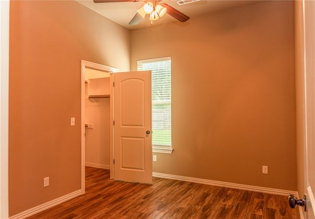 3175 Chelsey Lane, Springdale, AR 72764