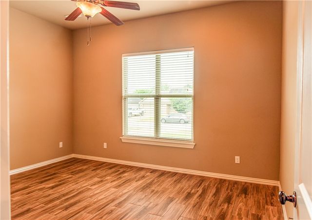 3175 Chelsey Lane, Springdale, AR 72764