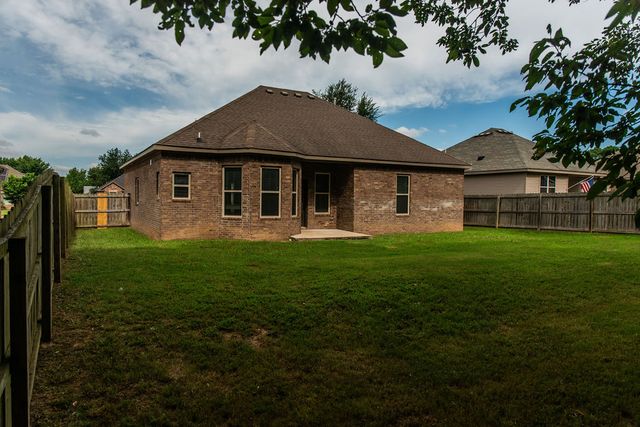 3175 Chelsey Lane, Springdale, AR 72764