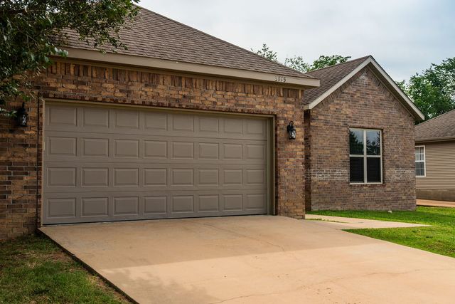 3175 Chelsey Lane, Springdale, AR 72764