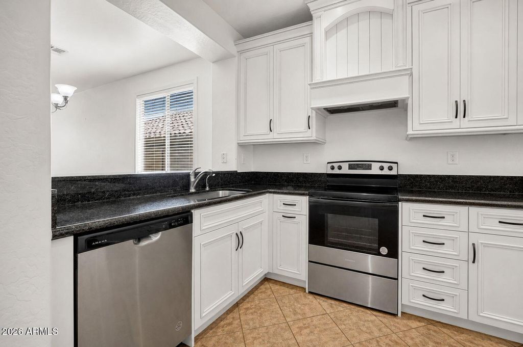 3819 W LINKS Drive, Phoenix, AZ 85086 — photo 4