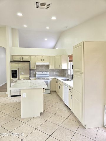 23813 N 39TH Lane, Glendale, AZ 85310