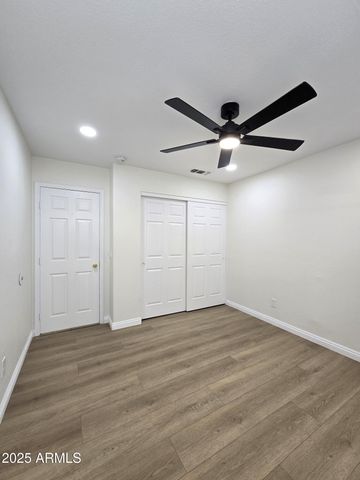 23813 N 39TH Lane, Glendale, AZ 85310