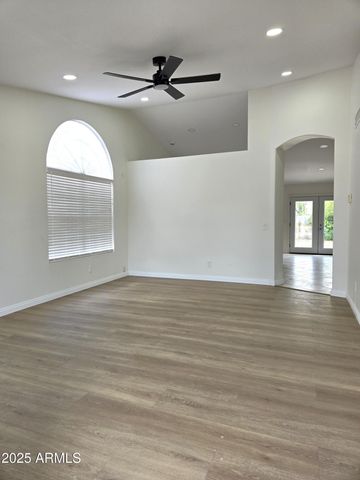 23813 N 39TH Lane, Glendale, AZ 85310