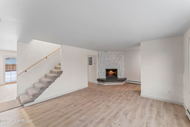 634 Fischer Avenue, Anchorage, AK 99518