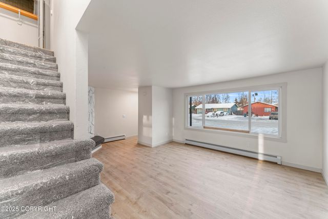 634 Fischer Avenue, Anchorage, AK 99518