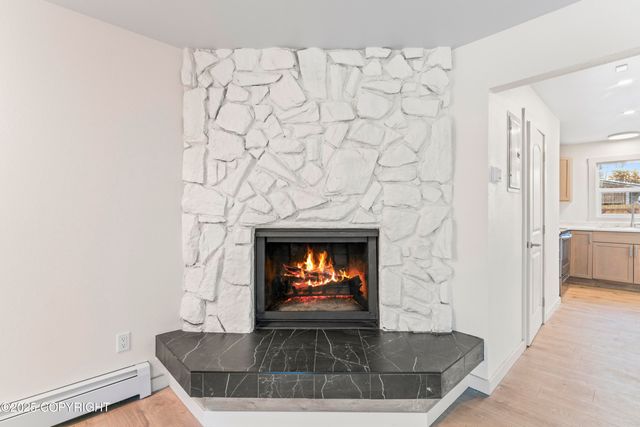 634 Fischer Avenue, Anchorage, AK 99518