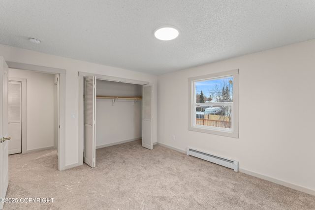 634 Fischer Avenue, Anchorage, AK 99518