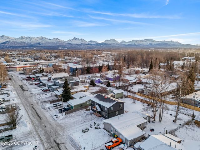 634 Fischer Avenue, Anchorage, AK 99518