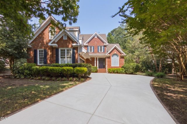 5412 Catmint Court, Holly Springs, NC 27540