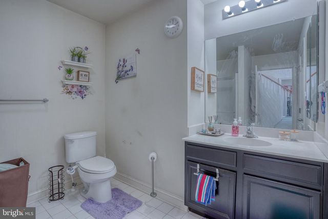 301 E FURROW LN, Newark, DE 19702