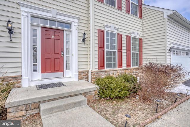 301 E FURROW LN, Newark, DE 19702