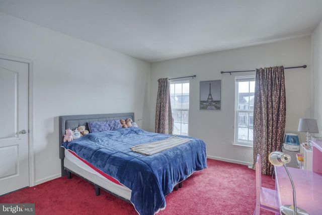 301 E FURROW LN, Newark, DE 19702